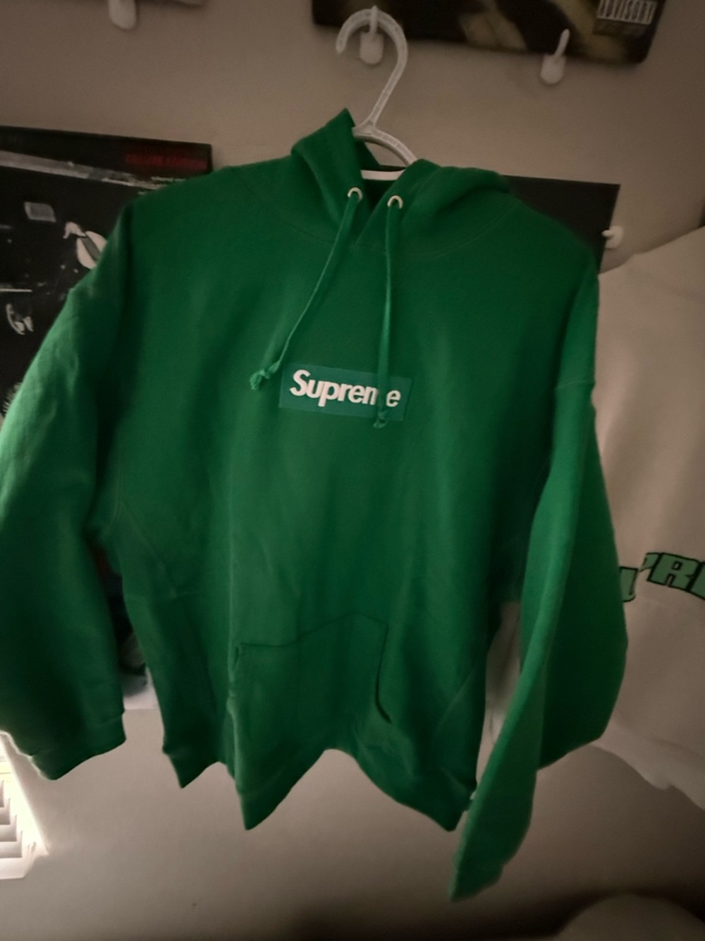 Supreme fw24 Green Hoodie / VNDS - Picture 2 of 7